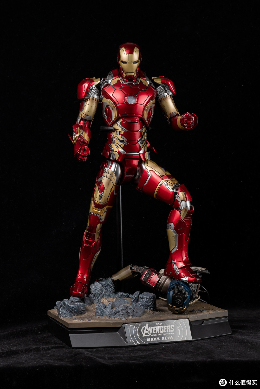 女王大人送的Hot Toys Mark43 1/6 钢铁侠模型