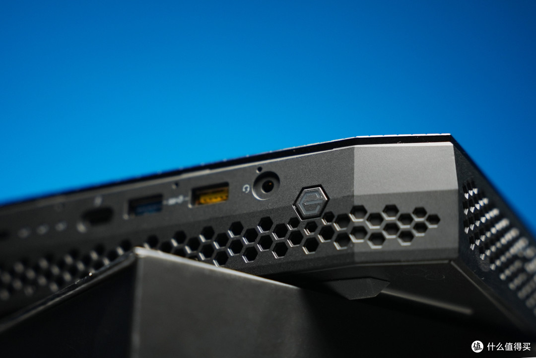 显卡慌年代itx主机的选择,intel 11代nuc幻影峡谷体验评测