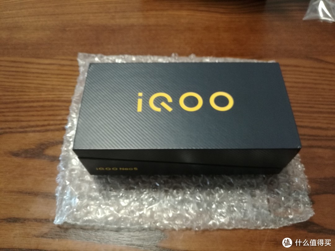 IQOO Neo5开箱使用、测试