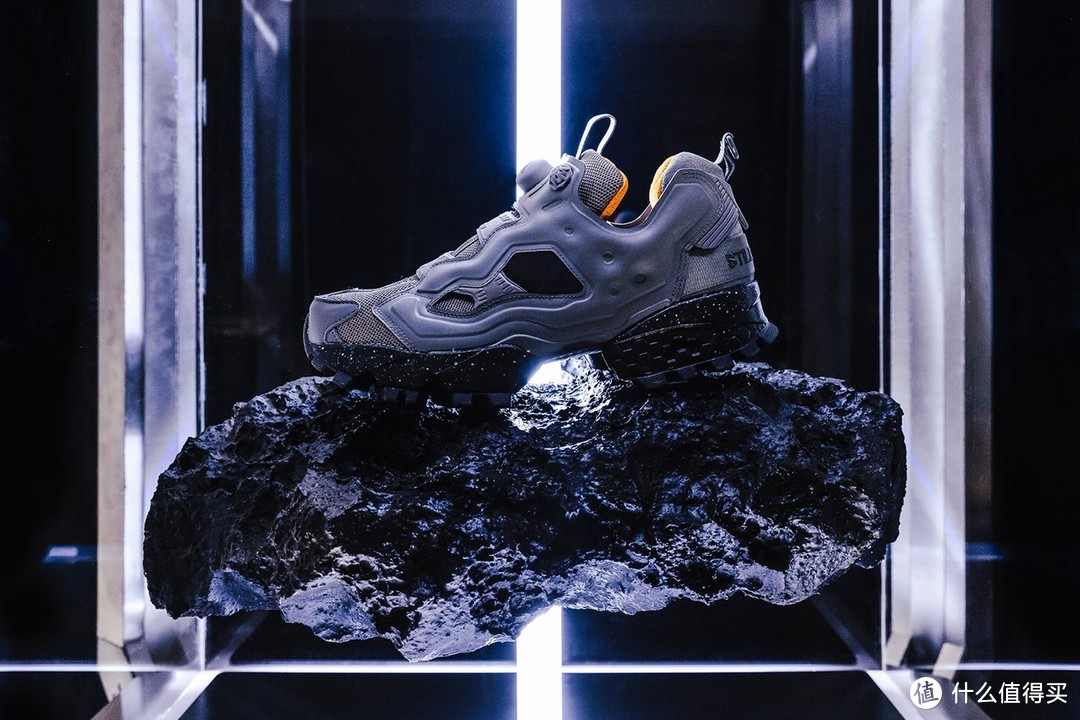 林俊杰个人品牌SMG X Reebok Instapump Fury 首次联名，酷炫登场