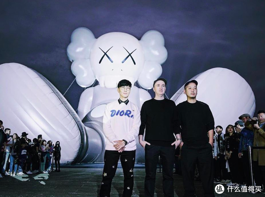林俊杰个人品牌SMG X Reebok Instapump Fury 首次联名，酷炫登场