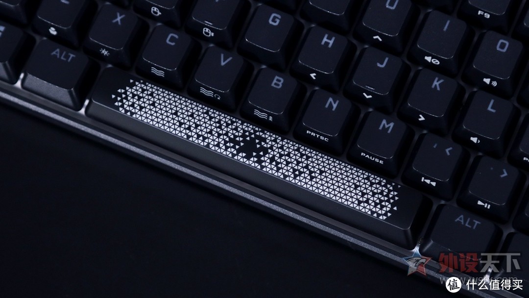 首款60%键盘！美商海盗船K65 RGB Mini游戏机械键盘首发评测