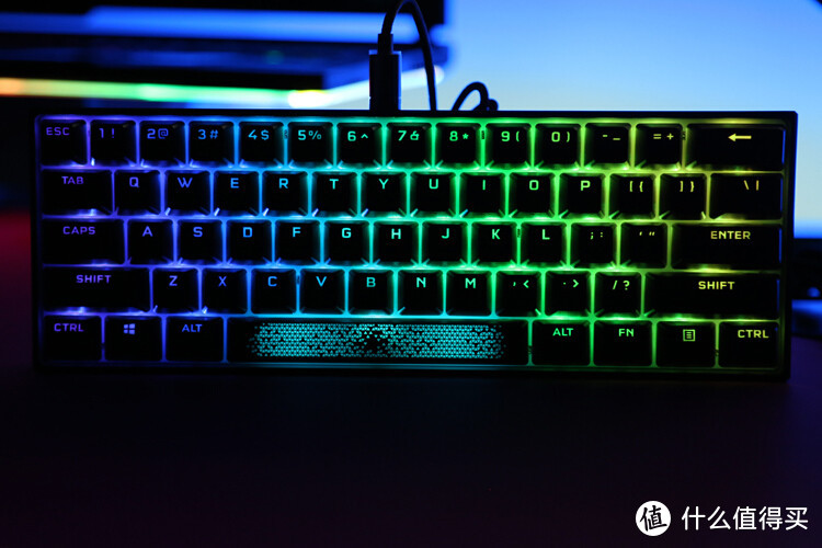 海盗船也Mini：K65 RGB mini 60% 61键机械键盘开箱体验