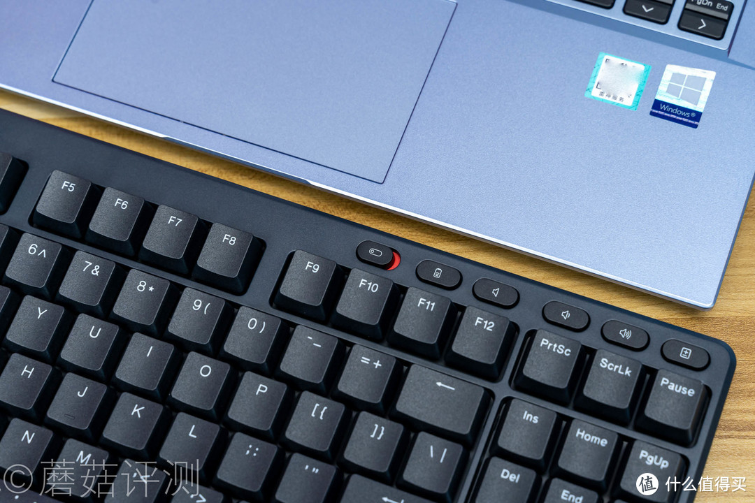 外形轻薄，手感优异，将出色打字手感随身携带、ikbc S200无线机械键盘 评测