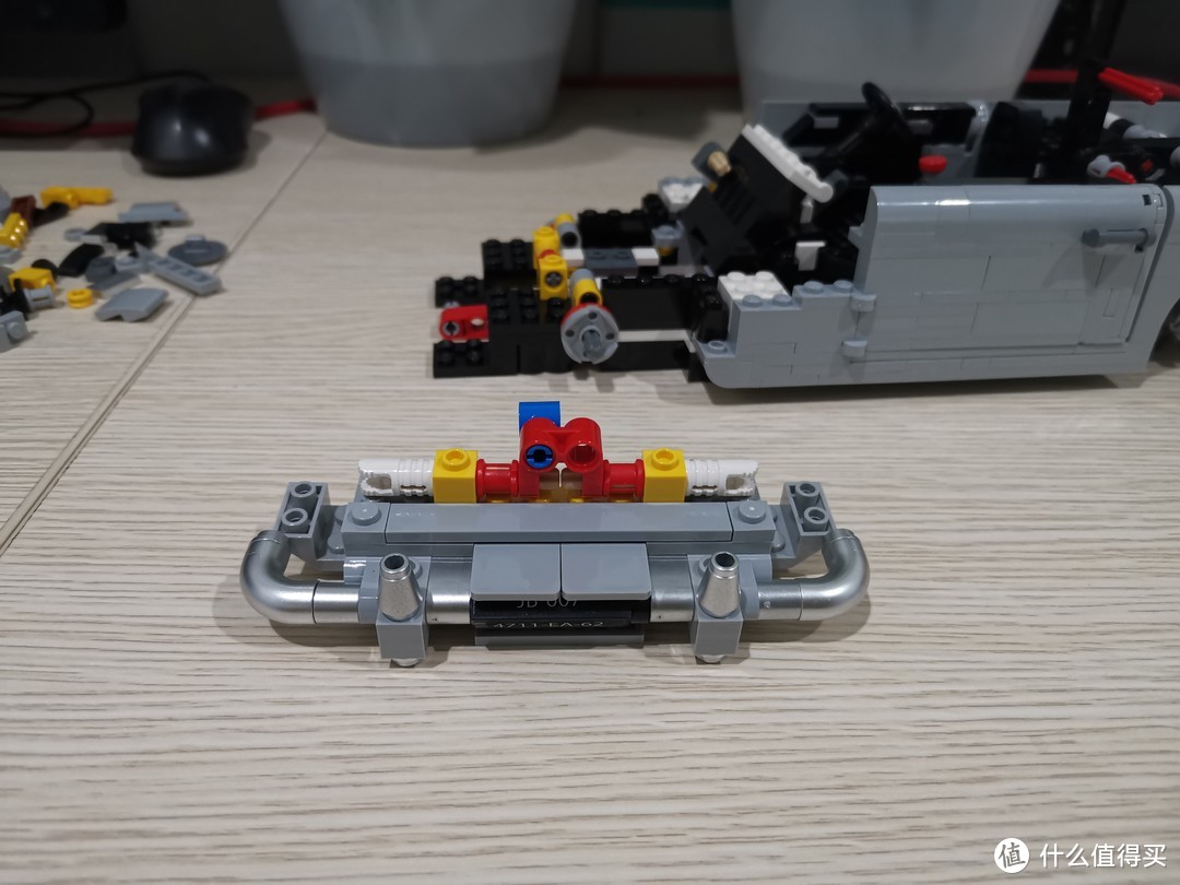 LEGO 10262 007的酷帅座驾 阿斯顿马丁DB5