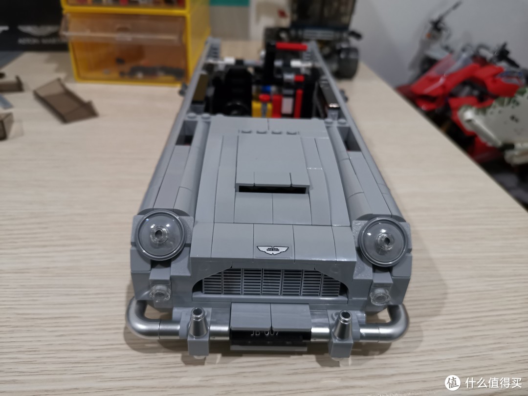 LEGO 10262 007的酷帅座驾 阿斯顿马丁DB5