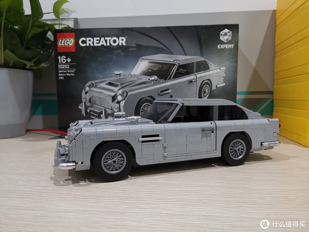 LEGO 10262 007的酷帅座驾 阿斯顿马丁DB5