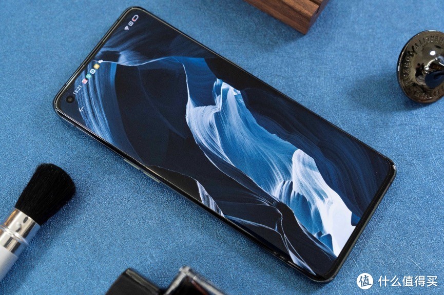 流线型设计 全链路10bit影像定义新旗舰：OPPO Find X3 Pro评测