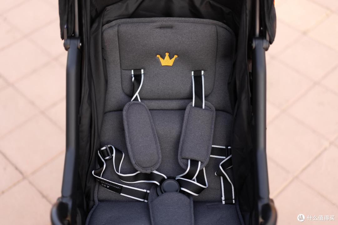 男妈妈的溜娃神器qborn百灵便携折叠婴儿推车