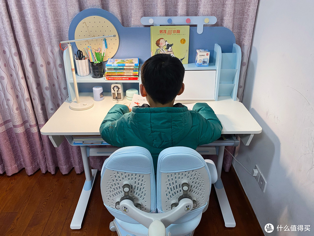 养成良好坐姿从儿童学习桌开始！西昊多功能儿童学习桌安装、使用分享