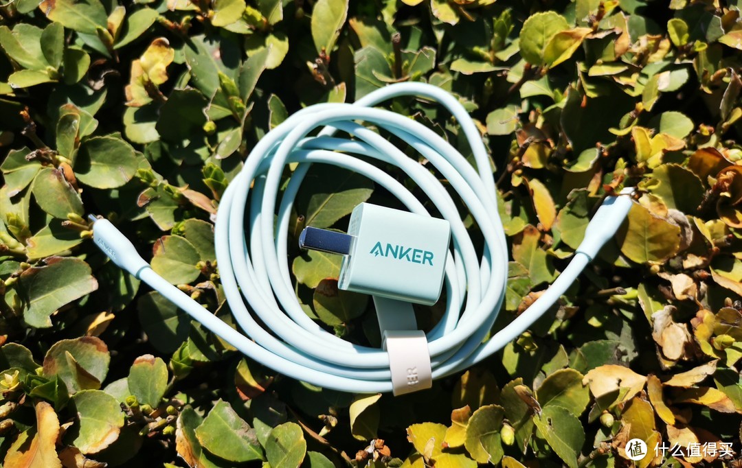 后浪小彩充-Anker Nano 20W 彩色亲肤线快充套装