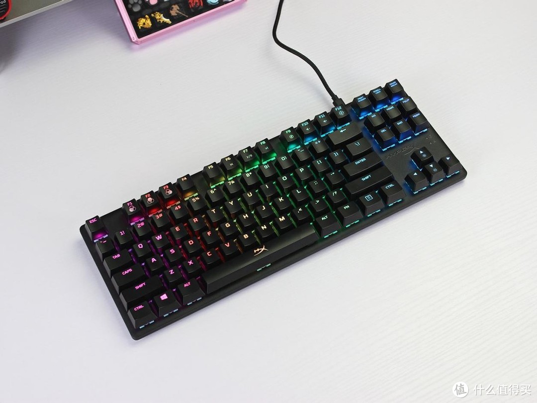 HyperX起源竞技版RGB游戏机械键盘，理想的游戏搭档