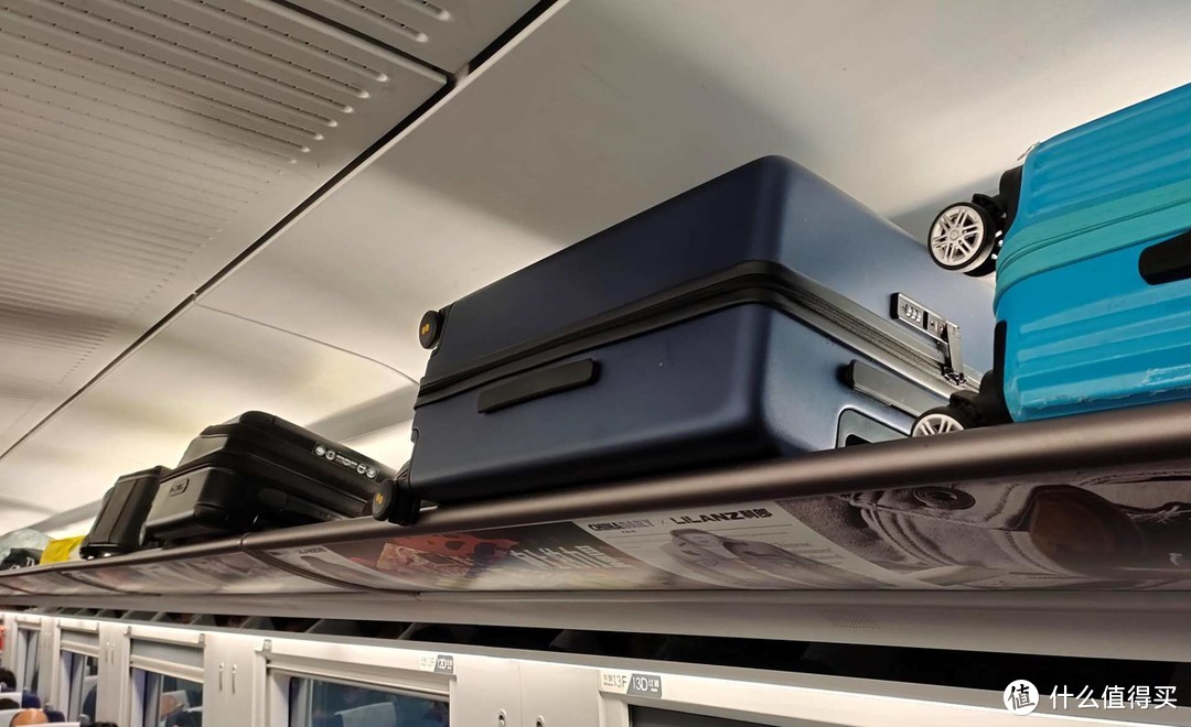 皮实耐用又能“装”：24英寸地平线8号行李箱经典款出行必备