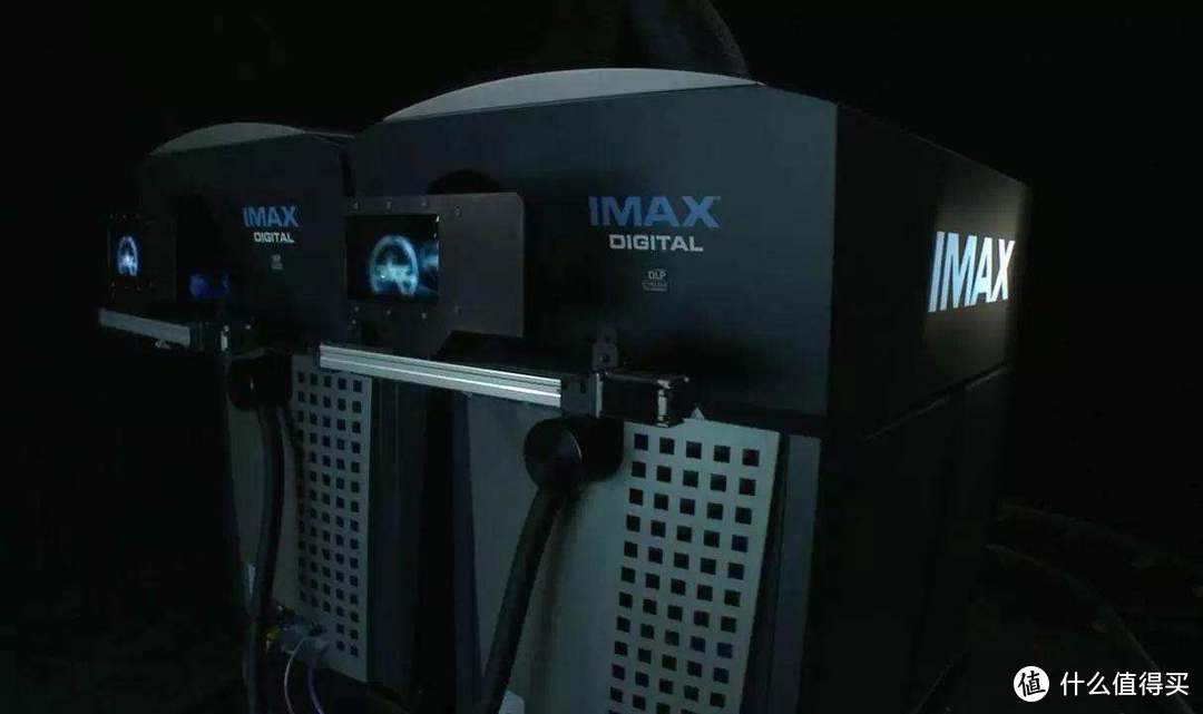 看完《阿凡达》感觉依旧巨屏看3D更爽，谈谈IMAX 技术和万元3D投影仪选购