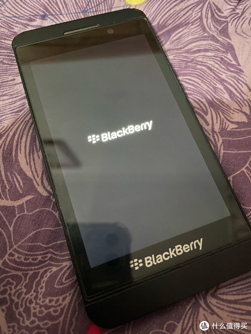 凡是过往，皆可珍惜——回想我的数码产品篇一，黑莓Z10智能手机