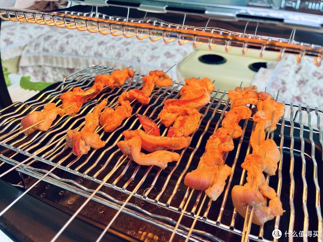 在家如何完美BBQ？无烟低脂，这个烧烤炉立功了