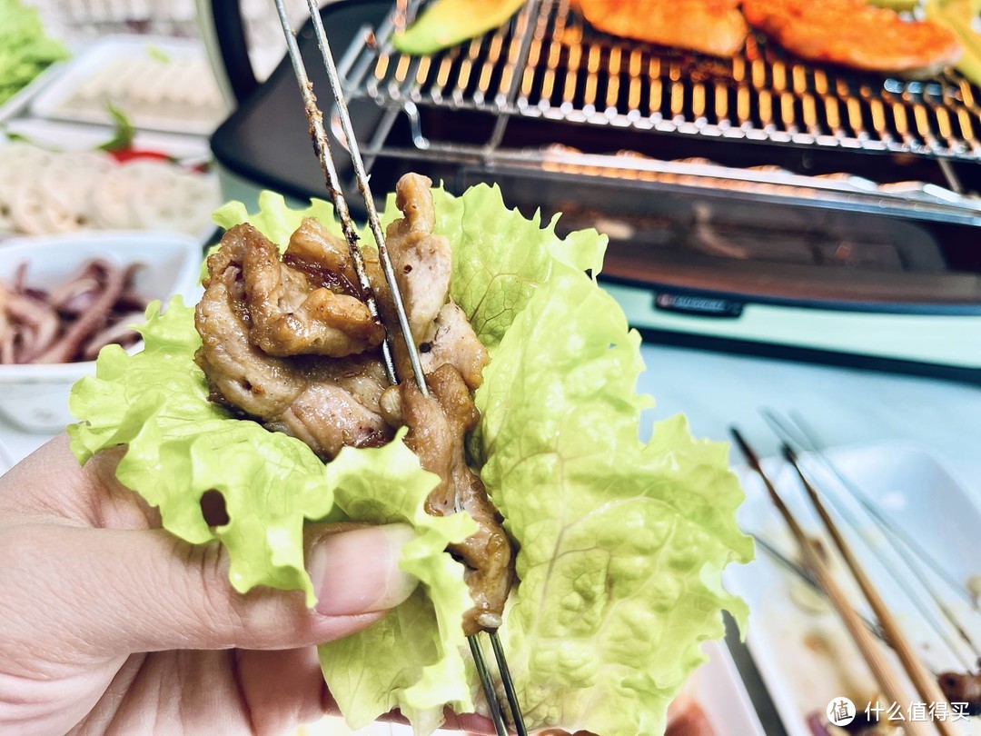 在家如何完美BBQ？无烟低脂，这个烧烤炉立功了