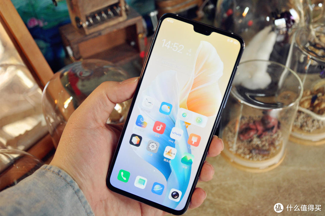 vivo S9测评：自拍性能全面升维，轻薄旗舰岂止于美