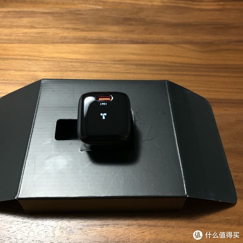 20W的“小冰块”——TORRAS图拉斯迷你20W PD快充充电器