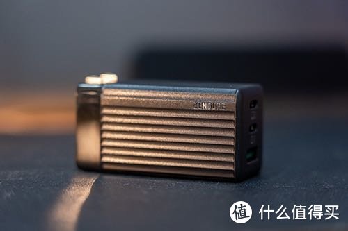 普通人体验征拓Zendure SuperPort S3二代充电器