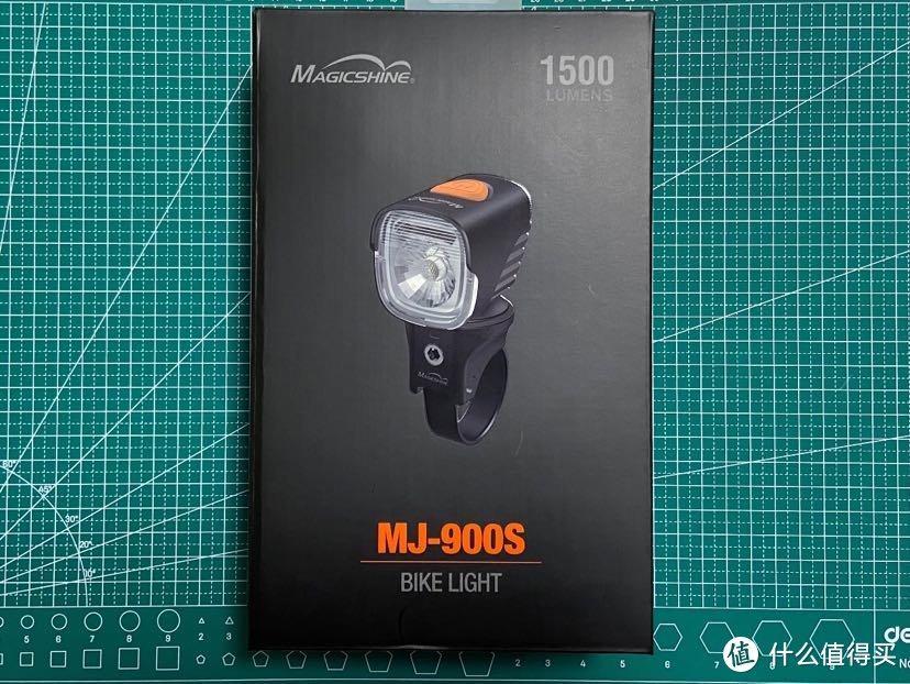 迈极炫MJ-900S独创双功能车灯开箱测评