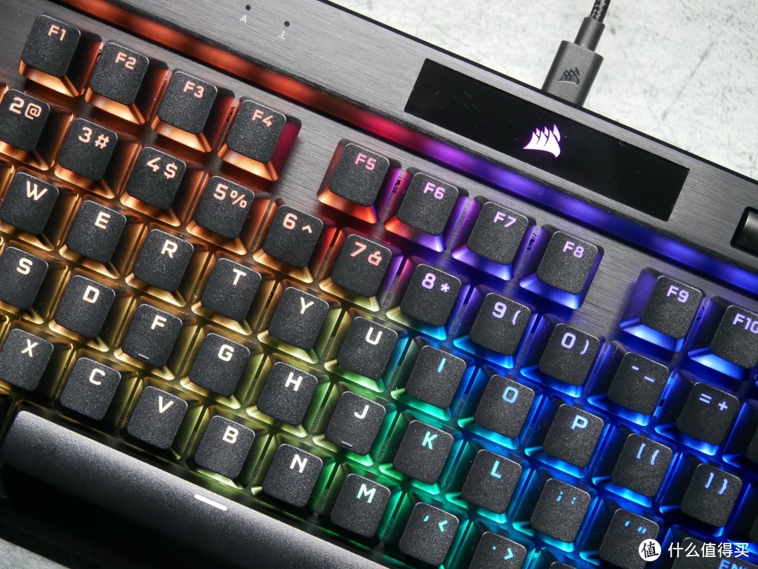 8K Hz 回报率下的极限操作——海盗船K70 RGB TKL 机械键盘