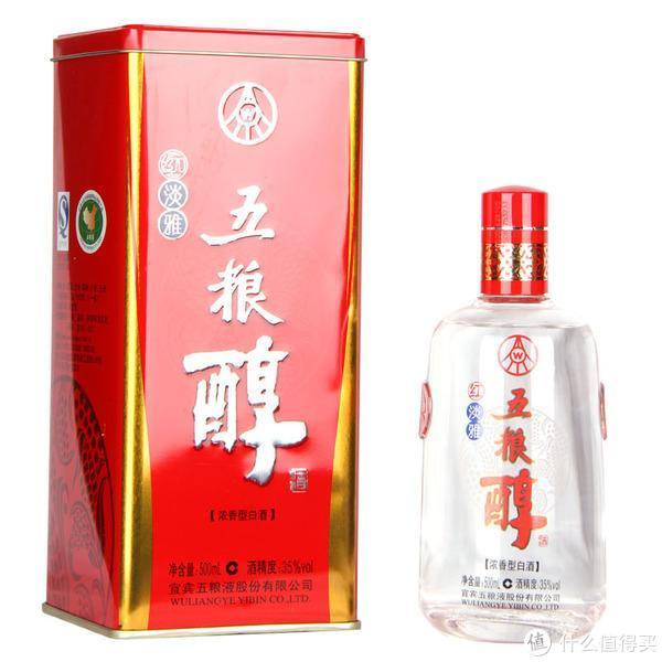 福建省邵武市糖酒公司与五粮液合作,出了中国白酒历史上第一款贴牌酒