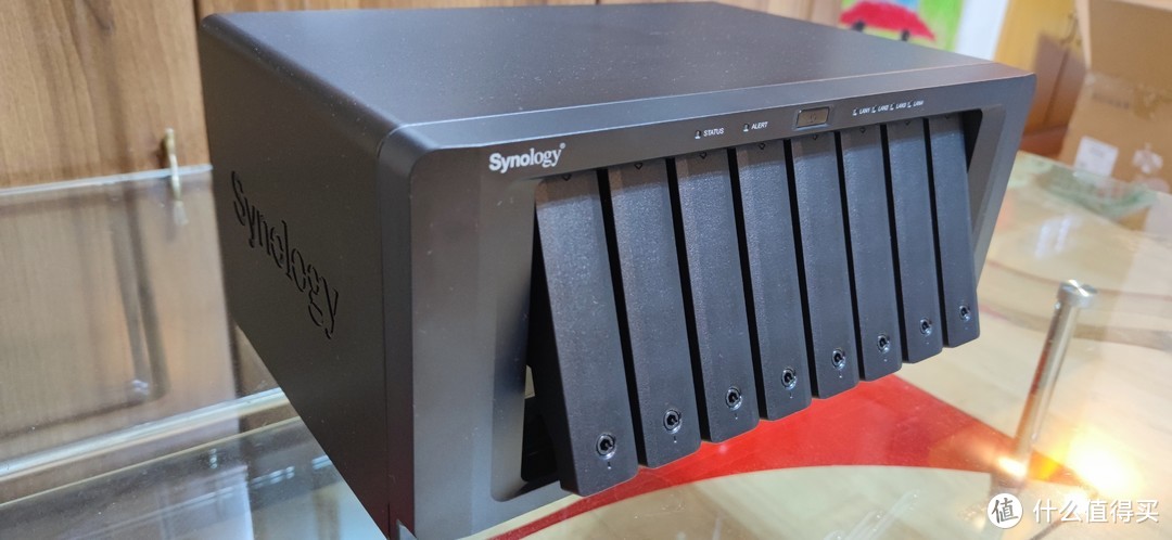 AMD YES! 一步到位的家用NAS--Synology DS1821+