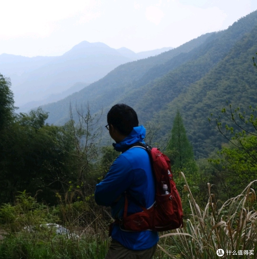 超级五一假期出行之户外背包推介：有轻装，多日，重装出行，雪山攀岩等各类介绍