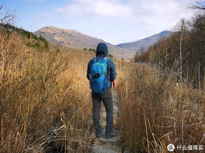 超级五一假期出行之户外背包推介：有轻装，多日，重装出行，雪山攀岩等各类介绍