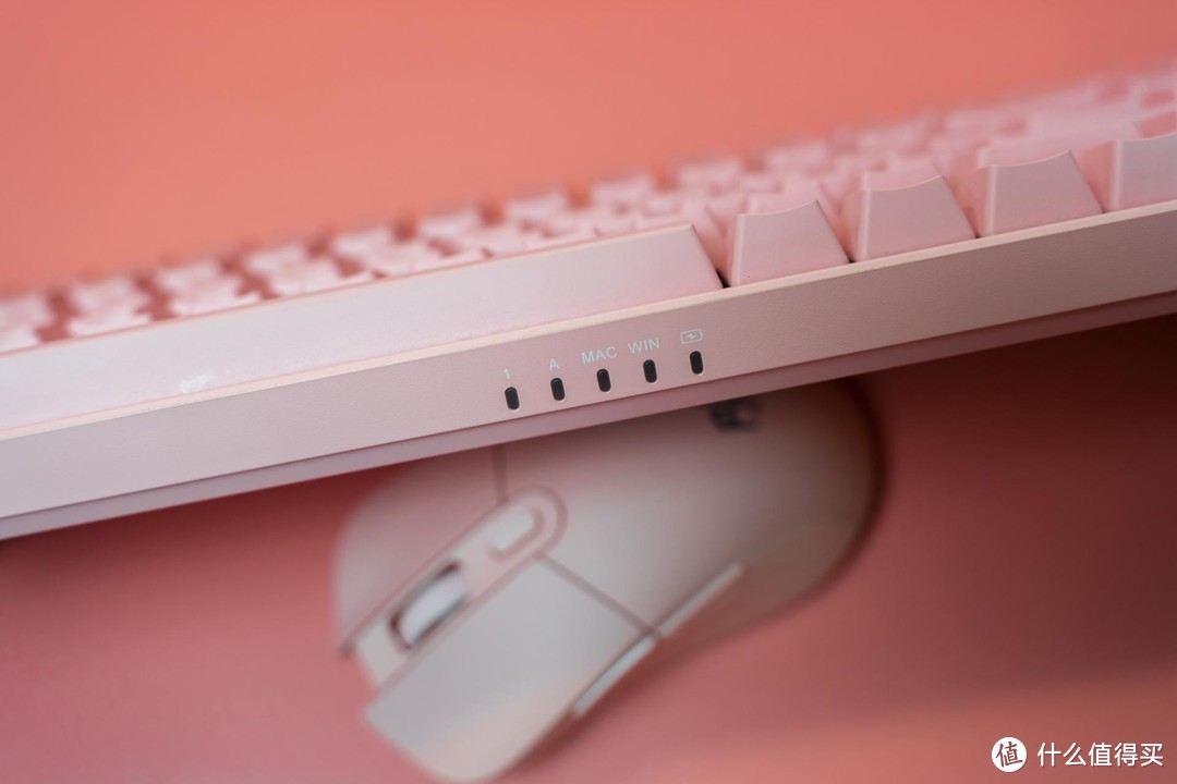 应该是最便宜的粉色游戏键鼠套装：RK100G 无线键鼠套装