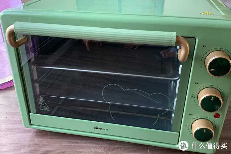 小熊多功能电烤箱新品使用报告，让烘焙生活更精致！