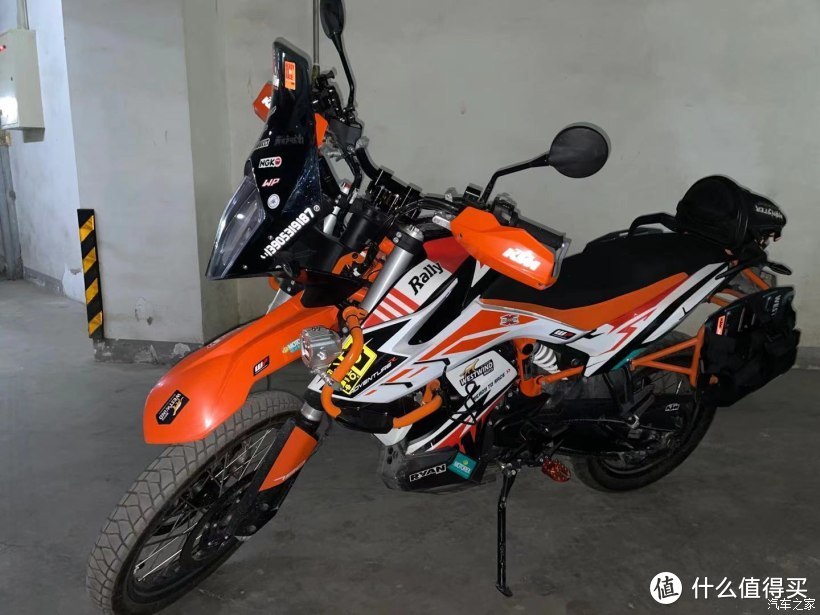 最后来张邻居的KTM790