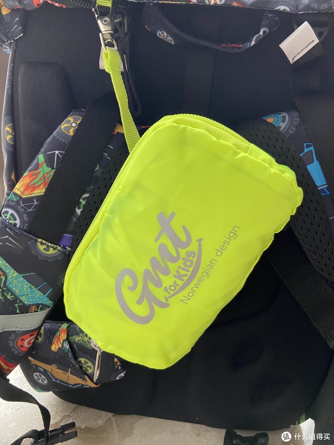孩子的生日礼物——GMT for Kids奇幻卡车护脊儿童书包