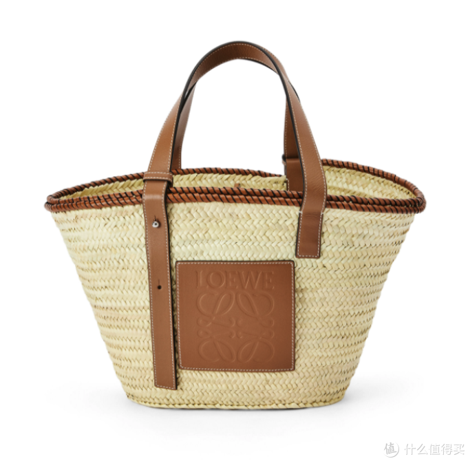 草编包大佬LOEWE又来抢钱了,西瓜、菠萝包有点上头!