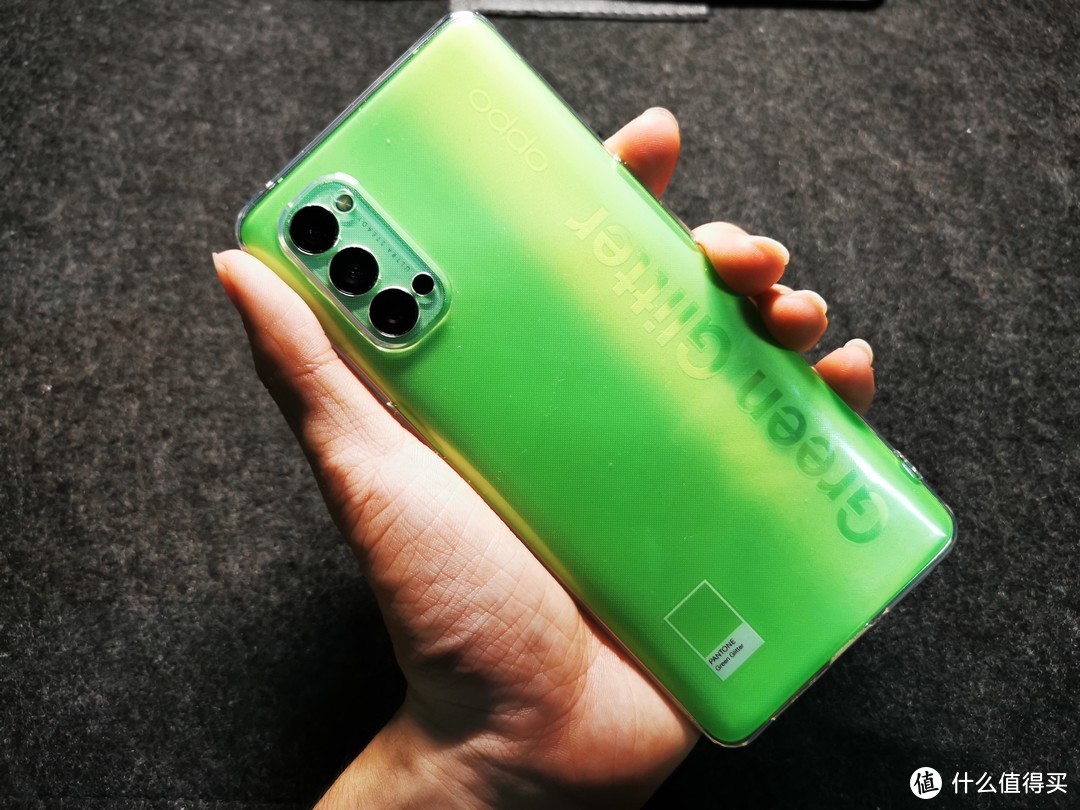 就这个绿：Oppo Reno4 Pro仲夏荧光绿使用体验