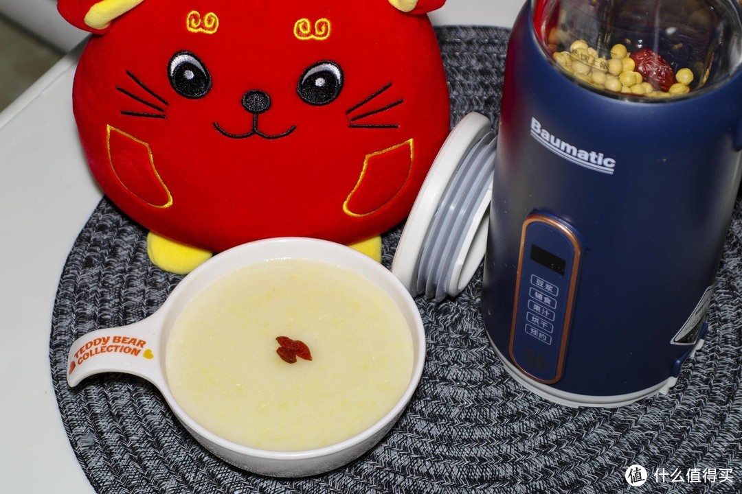 秋天的第一杯豆浆来自Baumatic英国迷你破壁机-附宝宝辅食菜谱