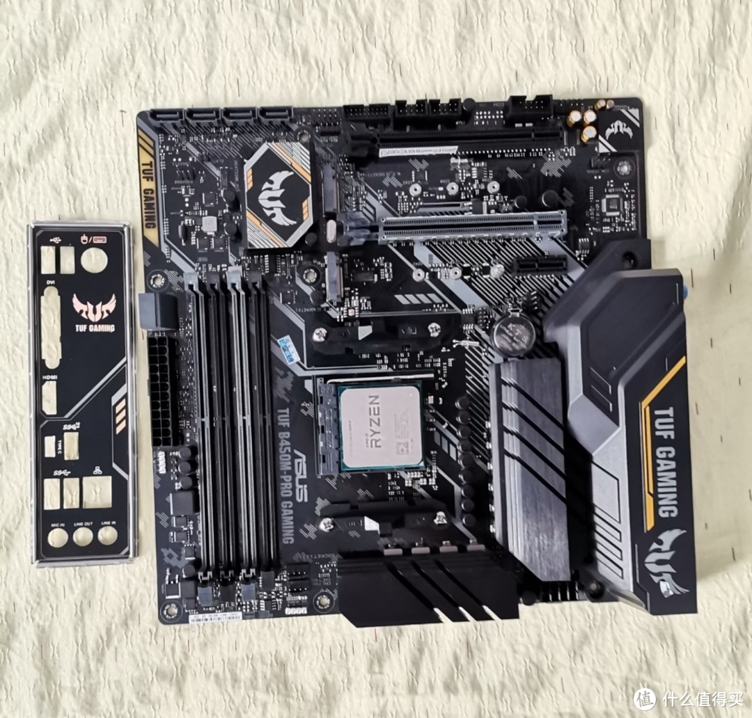 R5 1600X+TUF B450M GAMMING PRO送个幽灵棱镜散热 小黄鱼900元购入