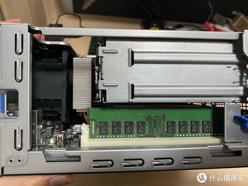 Hpe Microserver Gen10 Plus开箱