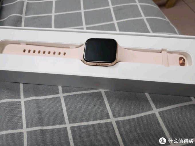 开箱OPPO watch