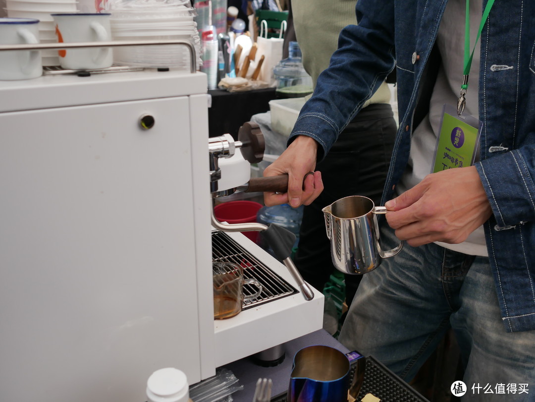 天津的春日尽在这满杯的咖啡，兔牙带你逛天津好喫咖啡市集