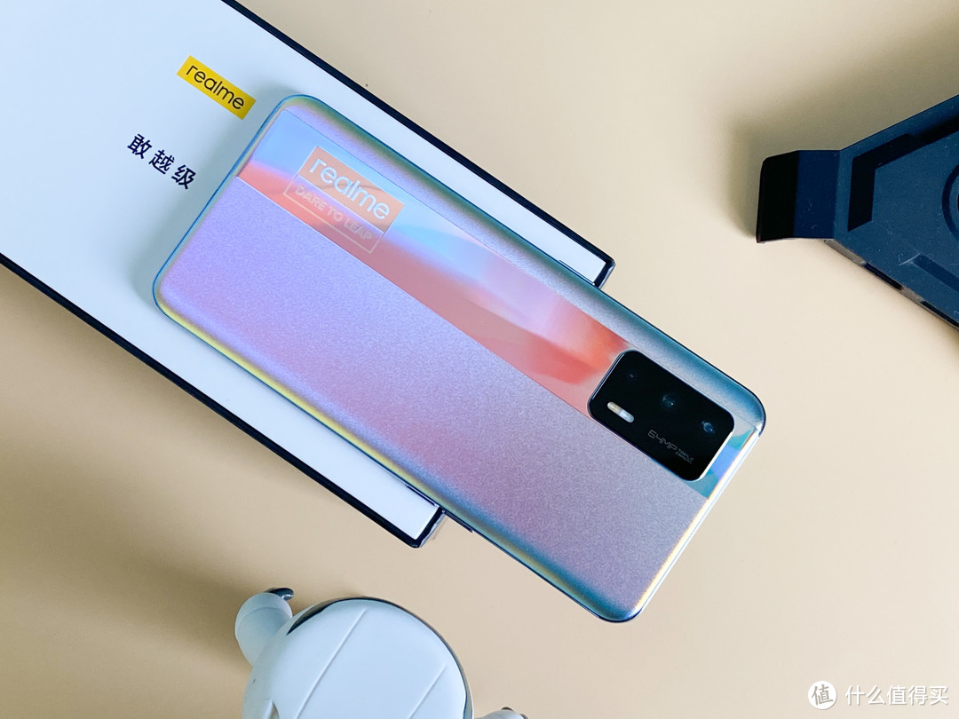 价格中端、性能旗舰，realme 真我GT Neo真的那么强吗？