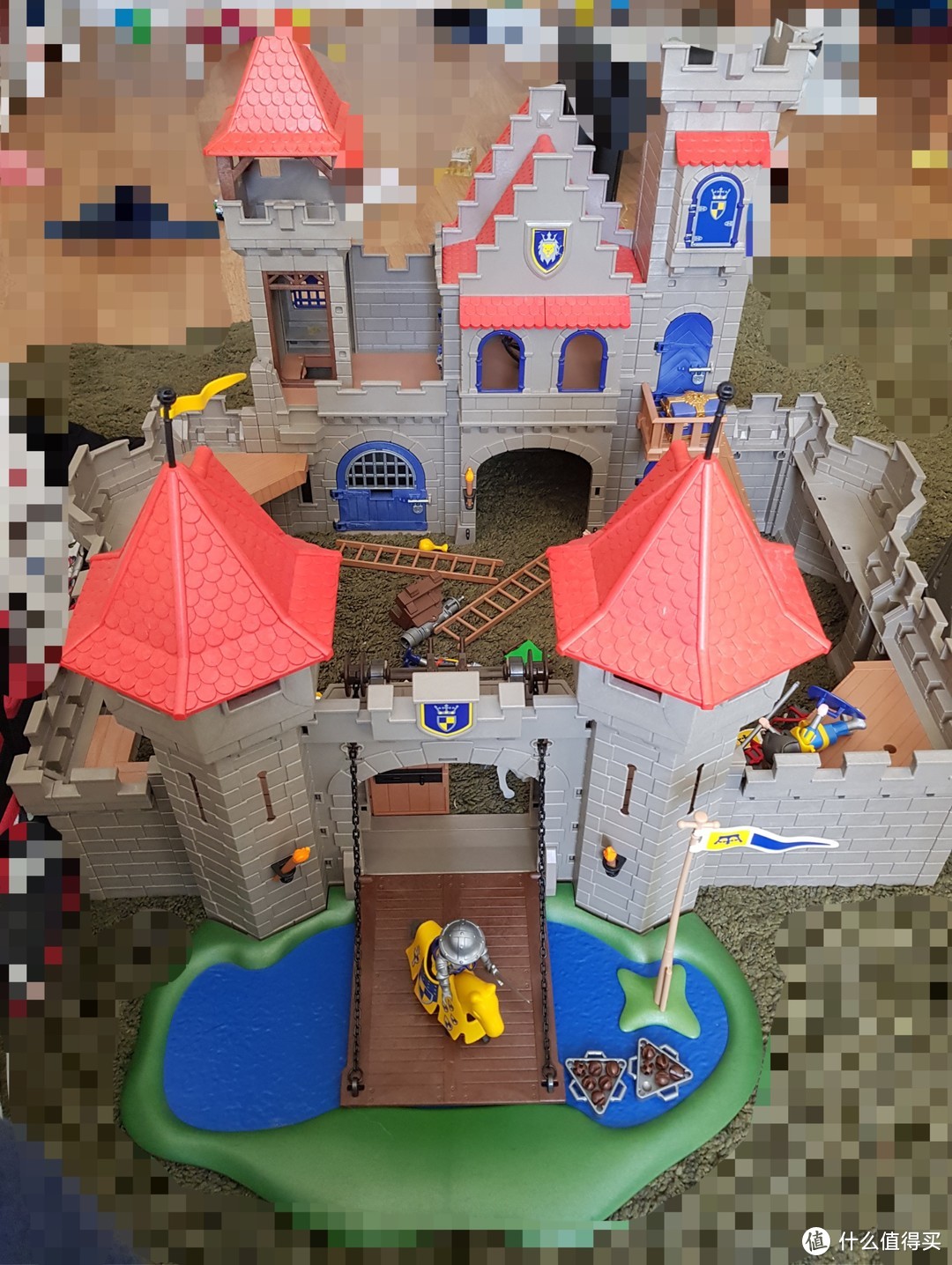 从大型家庭市场淘回来的Playmobil城堡套装