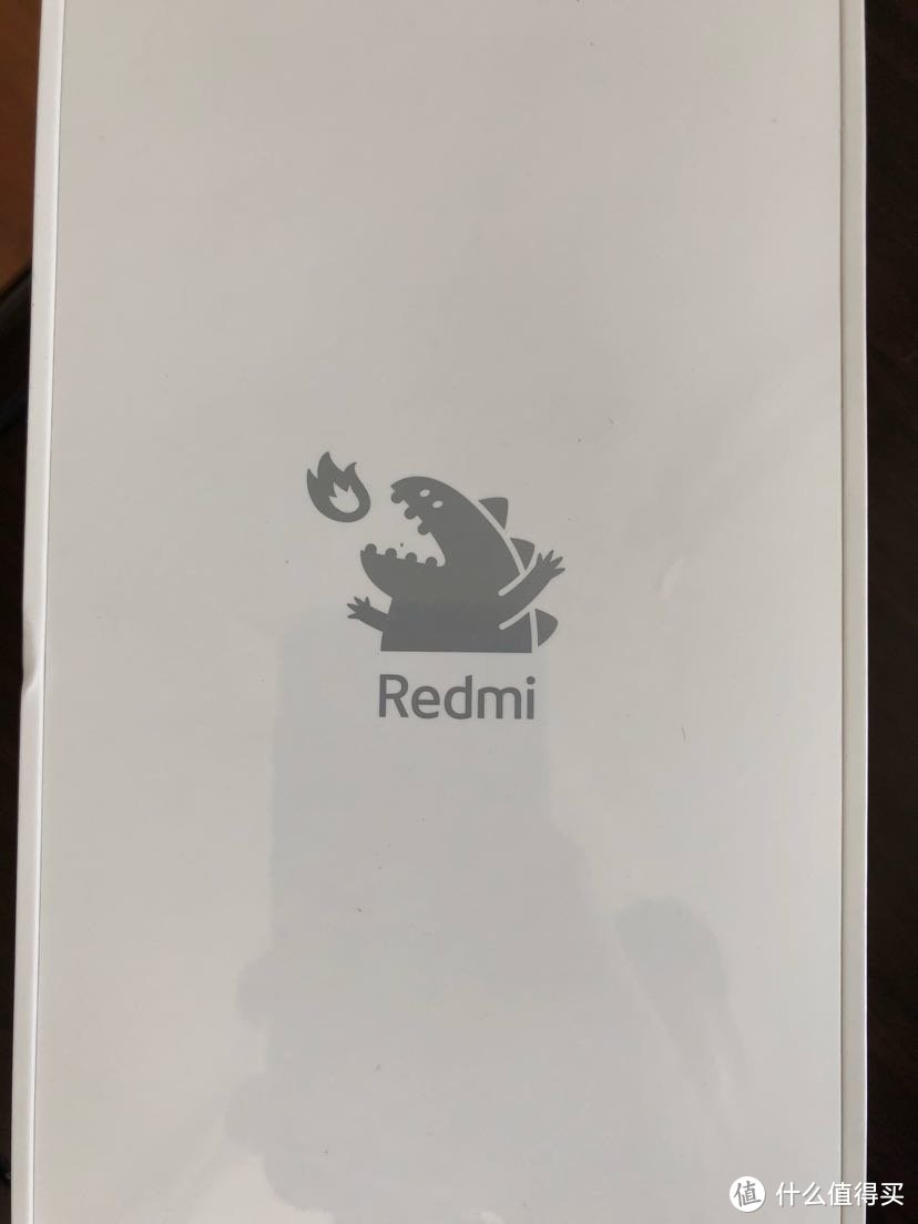 后面Redmi的小怪兽还挺可爱的