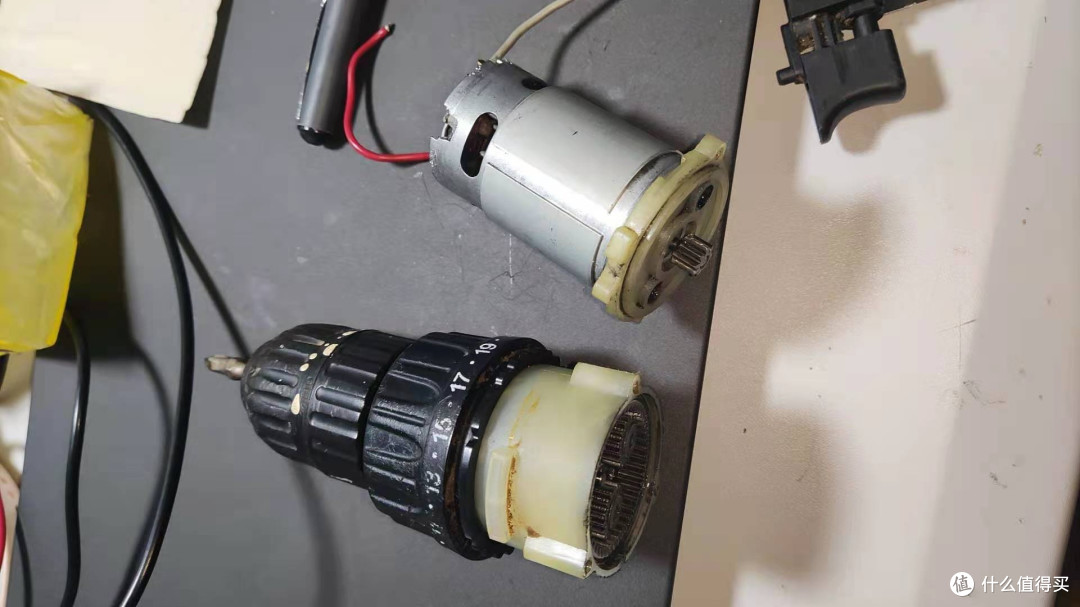 电动螺丝刀维修 维修电动螺丝刀经历 _什么值得买