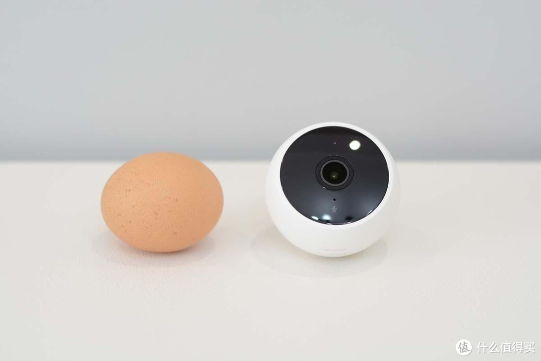 小米智能摄像机推出“第2代”，只有鸡蛋大小，支持2K分辨率