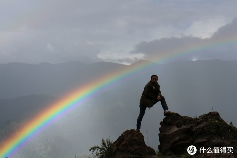 搭车旅行必备经验    在搭车旅行这场盛宴里，把你我的名字也写进邀请函