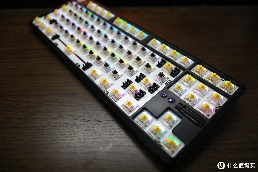 黑爵K870T(DIY)版——359元的全键热插拔蓝牙双模机械键盘