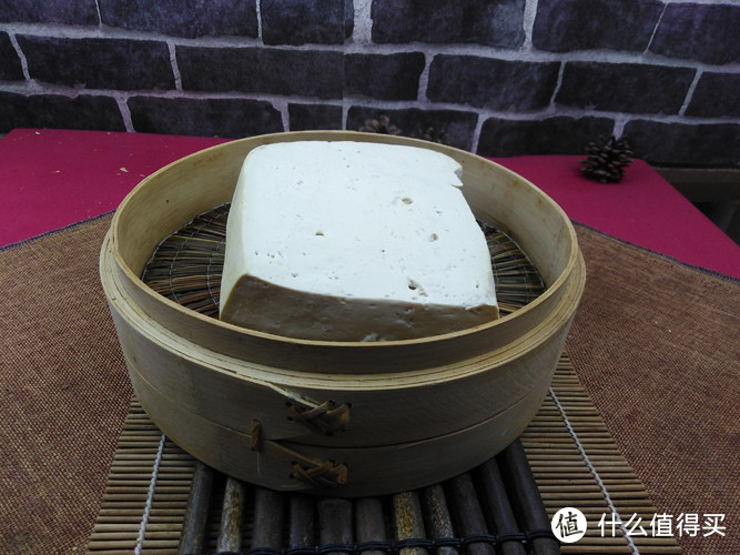 豆腐只需简单一步就能去豆腥味还瓷实，豆腐素包子这样调馅才经典