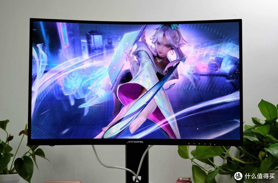 蚁电竞ANT27TQC电竞显示器简评:144Hz+G-sync&Freesync，游戏体验爽到飞